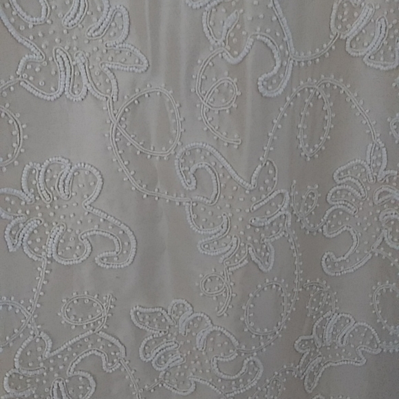 NWT Dana Buchman satin beaded skirt. Size 4. - Picture 4 of 8